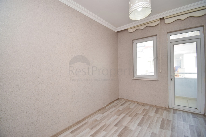 A 4+1 apartment in the Liman - Antalya neighborhood 