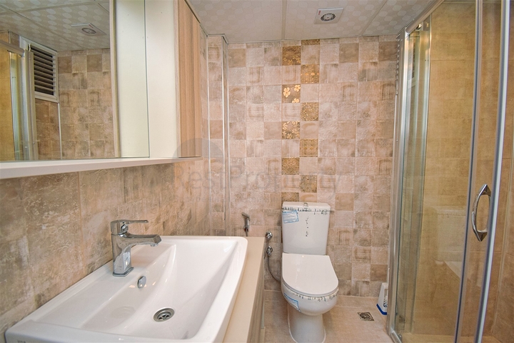 A 4+1 apartment in the Liman - Antalya neighborhood 