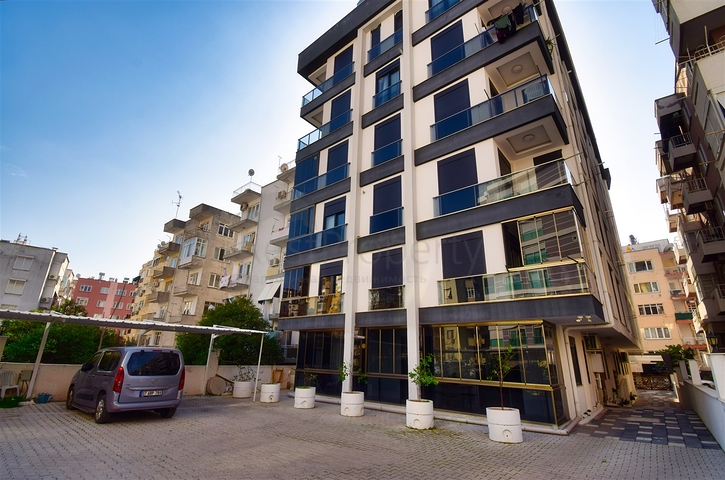 A 3+1 apartment in the Genchlik - Antalya neighborhood 