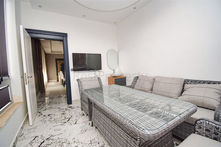 7+3 villa in Altyntas - Antalya area 