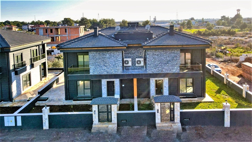 4+1 villas in Doshemealti - Antalya area 