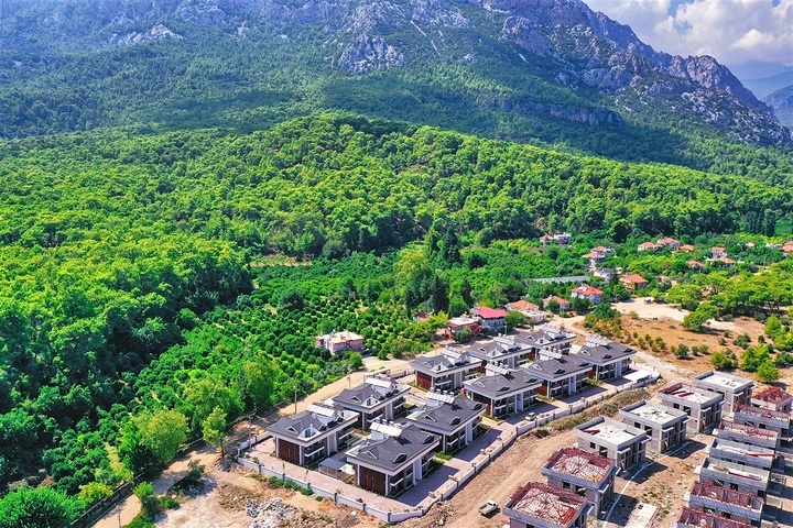 2+1 apartment in Kemer - Antalya area 