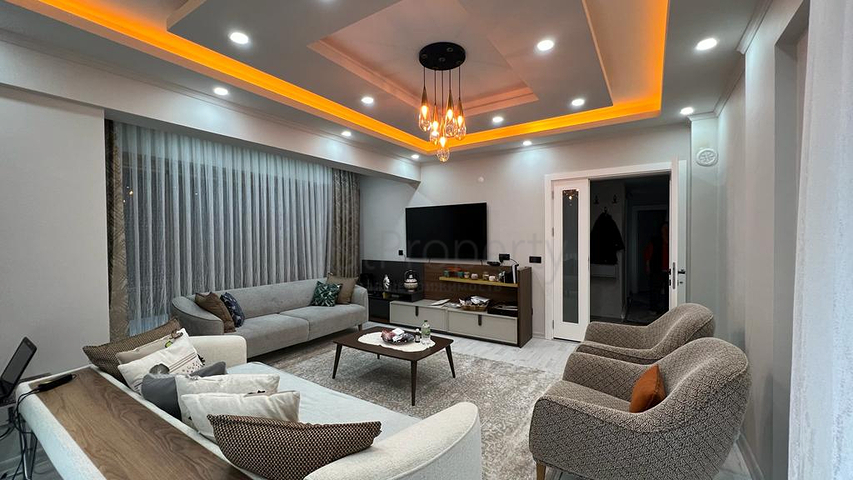 4+1 apartment in Aslanbujak - Antalya neighborhood 