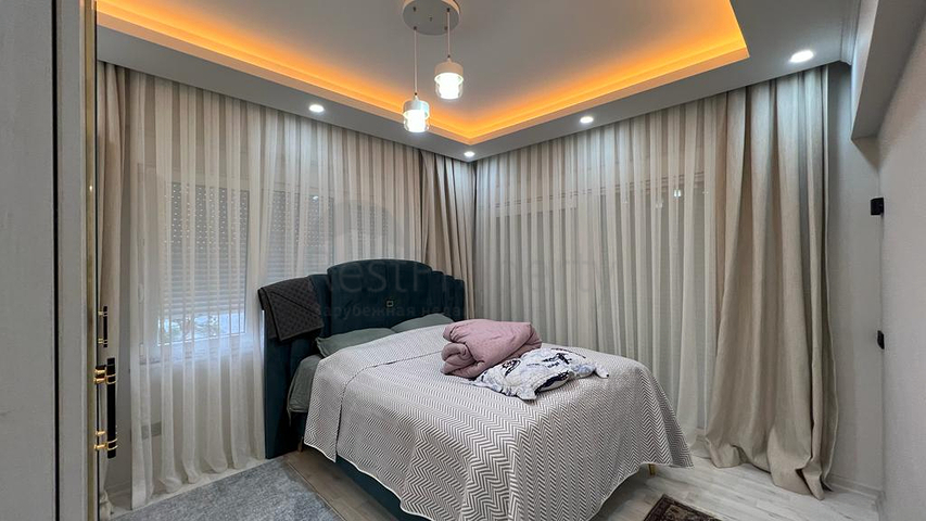 4+1 apartment in Aslanbujak - Antalya neighborhood 