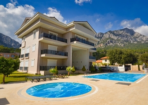 3+1 apartment in Aslanbujak - Antalya neighborhood 