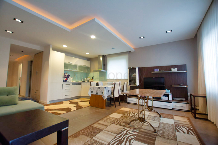 2+1 apartments in the Guzeloba - Antalya neighborhood 