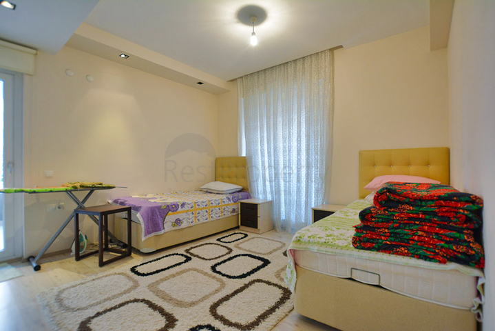 2+1 apartments in the Guzeloba - Antalya neighborhood 