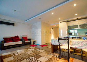 2+1 apartments in the Guzeloba - Antalya neighborhood 
