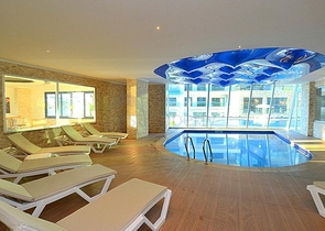 Apartment 2+1 in a residential complex with hotel infrastructure.