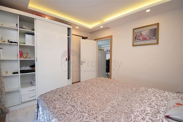 A 3+1 apartment in the Guzeloba - Antalya neighborhood 