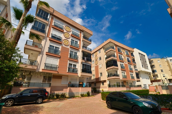 A 3+1 apartment in the Chaibashi - Antalya neighborhood 