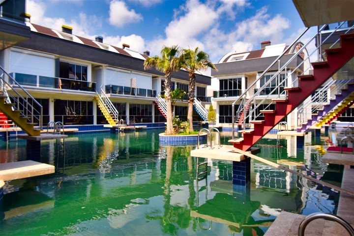 A 2+1 duplex apartment in the Guzeloba - Antalya neighborhood