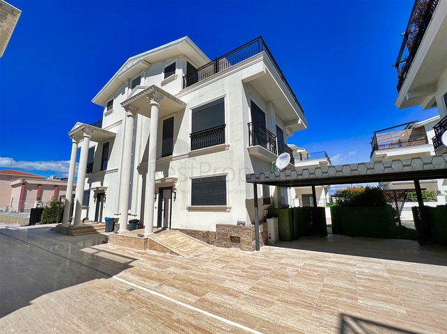 4+1 villas in Belek Antalya area 