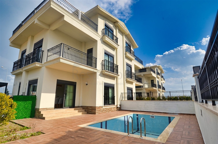 4+1 villas in Belek Antalya area 