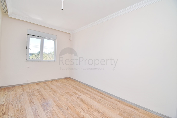 4+2 floor plan apartment in the area of Lara Antalya 