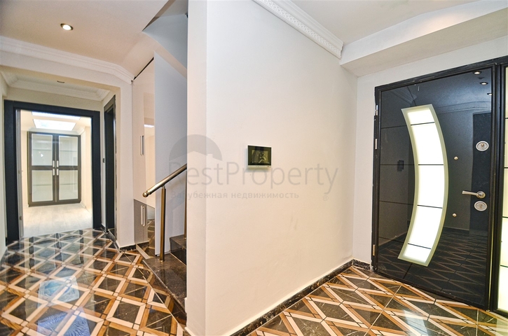 6+2 villa in Kemer - Antalya area 