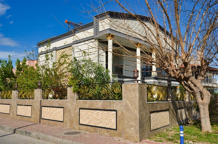 6+2 villa in Kemer - Antalya area 