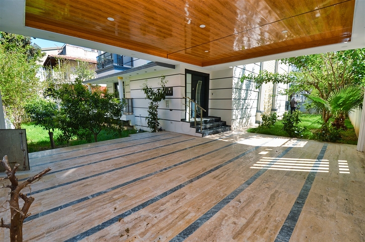 6+2 villa in Kemer - Antalya area 