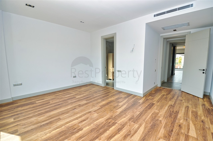 4+1 villa in Doshemealti - Antalya area