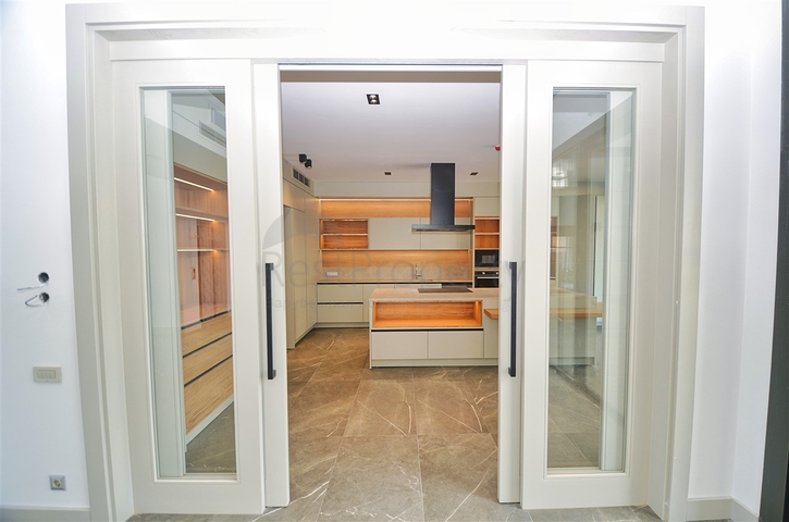 4+1 villa in Doshemealti - Antalya area