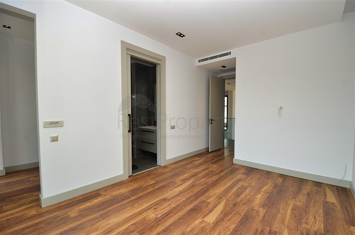 4+1 villa in Doshemealti - Antalya area