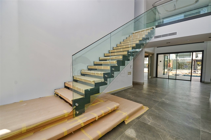 4+1 villa in Doshemealti - Antalya area