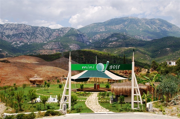 Luxury Apartment with direct sea views