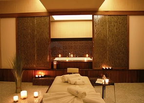 Luxury Apartment with direct sea views