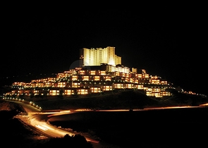 Luxury Apartment with direct sea views