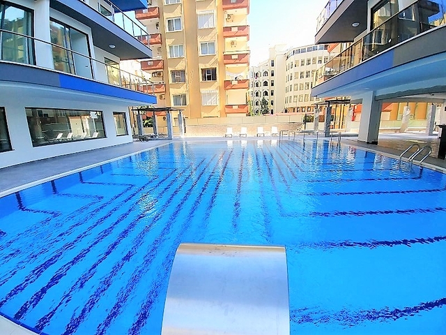 Investment project on the first line in Mahmutlar