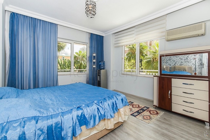 Apartment 3+1 in a complex in the heart of Lara