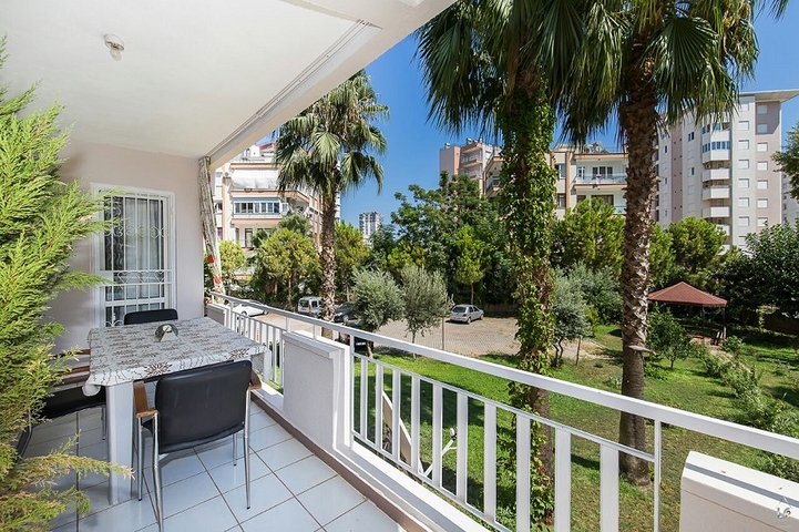 Apartment 3+1 in a complex in the heart of Lara