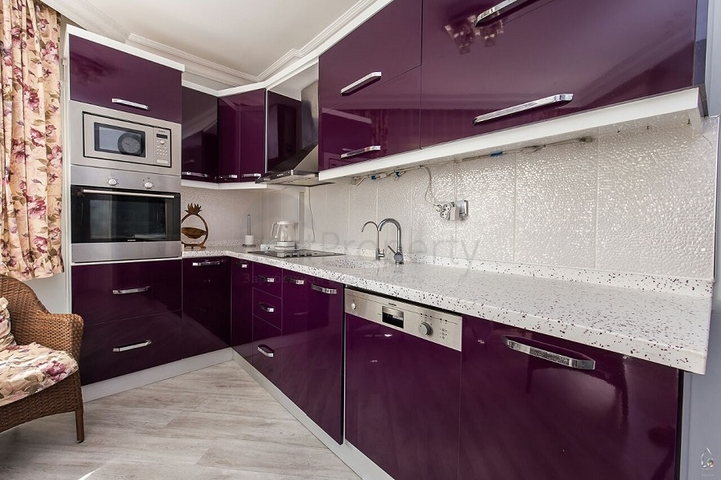 Apartment 3+1 in a complex in the heart of Lara