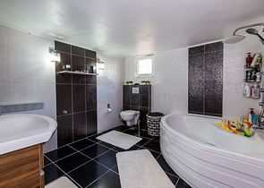 Apartment 3+1 in a complex in the heart of Lara