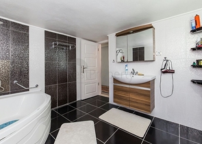 Apartment 3+1 in a complex in the heart of Lara