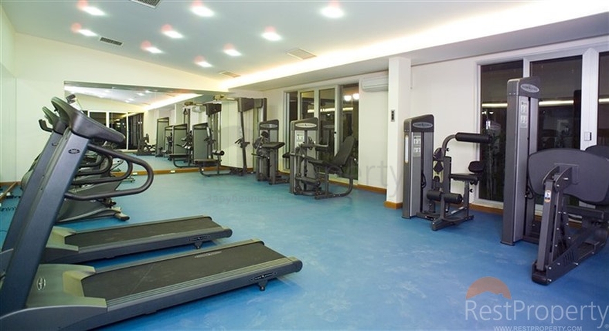 Apartments on the first line for rent