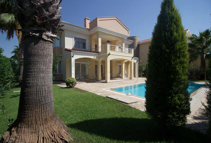 Detached furnished 3+1 villa in Belek Detached furnished 3+1 villa in Belek