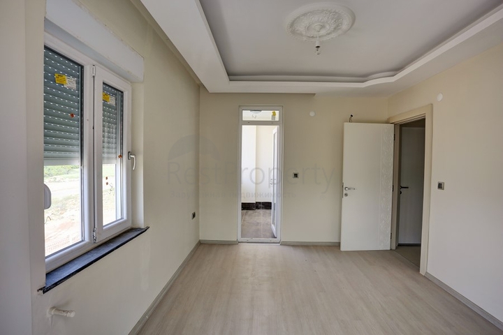 Ready 2 + 1 apartments in a complex in Dosemealti Antalya