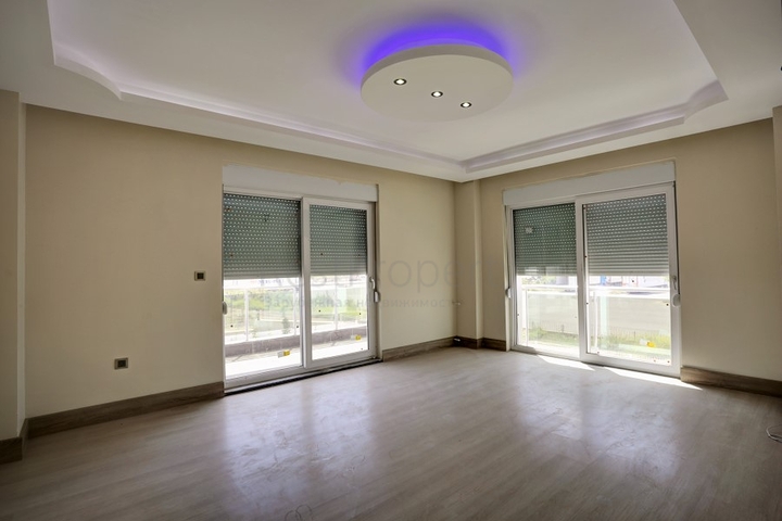 Ready 2 + 1 apartments in a complex in Dosemealti Antalya