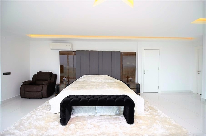 4+2 villa with a view of the historical fortress