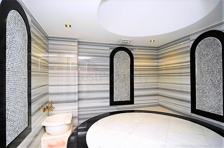 4+2 villa with a view of the historical fortress