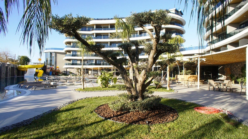 Own Amazing Beachfront Home in Kargicak District / Alanya 