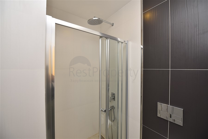 1+1 apartment for rent on the first coastline in Mahmutlar