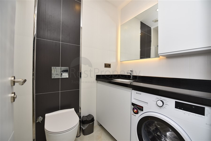 1+1 apartment for rent on the first coastline in Mahmutlar