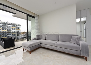 1+1 apartment for rent on the first coastline in Mahmutlar