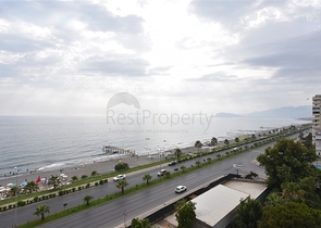1+1 apartment for rent on the first coastline in Mahmutlar