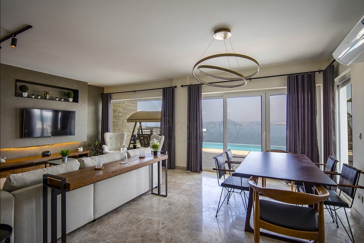 For sale Sea front apartments and villas in Bodrum 