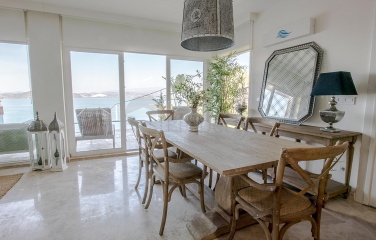 For sale Sea front apartments and villas in Bodrum 