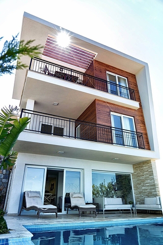 For sale Sea front apartments and villas in Bodrum 