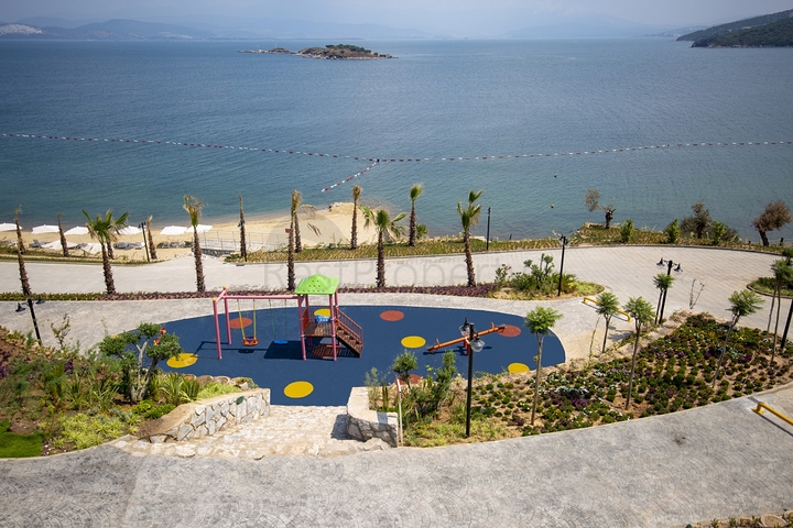 For sale Sea front apartments and villas in Bodrum 